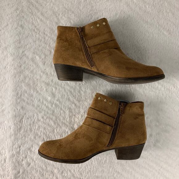 a.n.a Alford Women's Studded Faux Suede Ankle Boots Size 8 - Picture 5 of 10